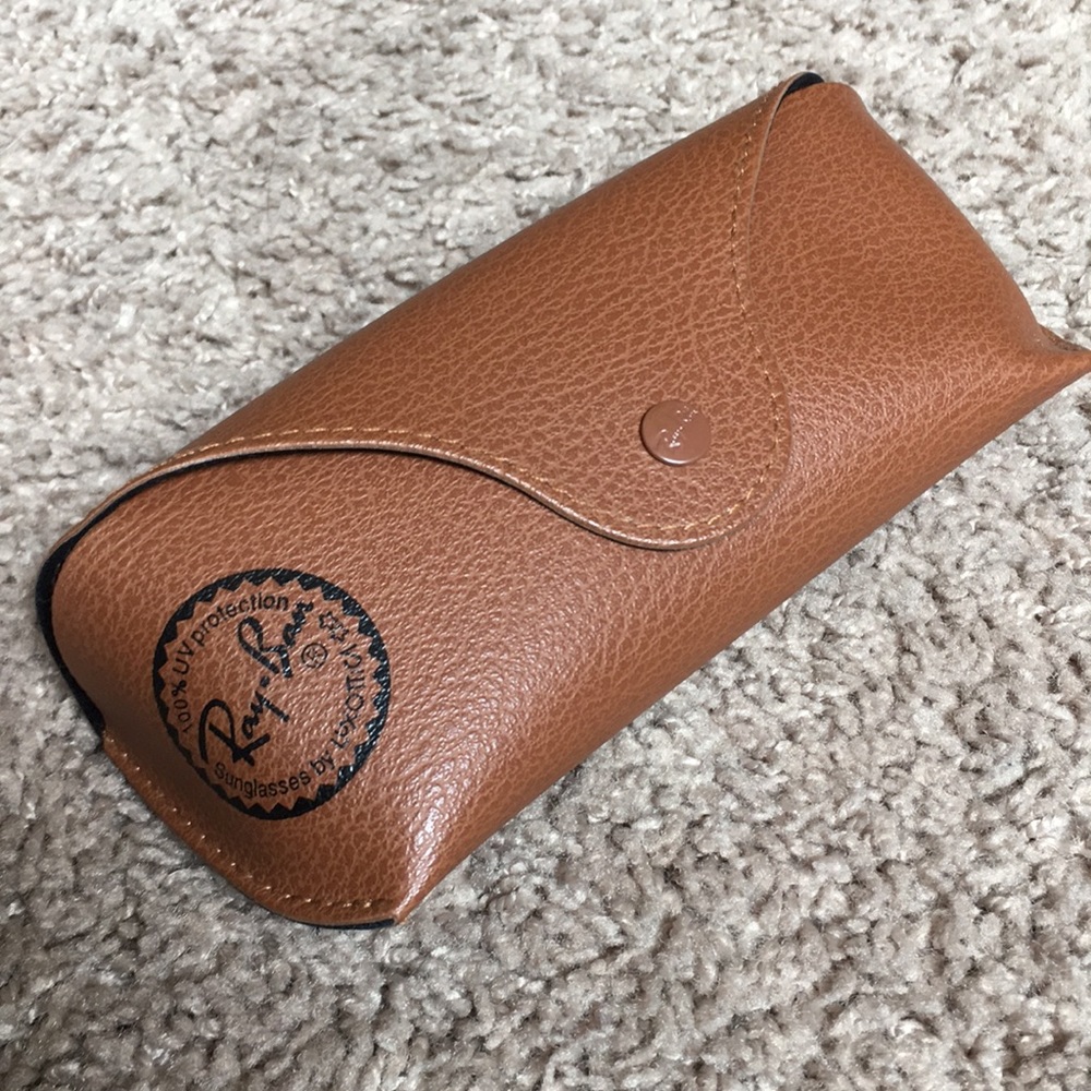Ray-Ban case